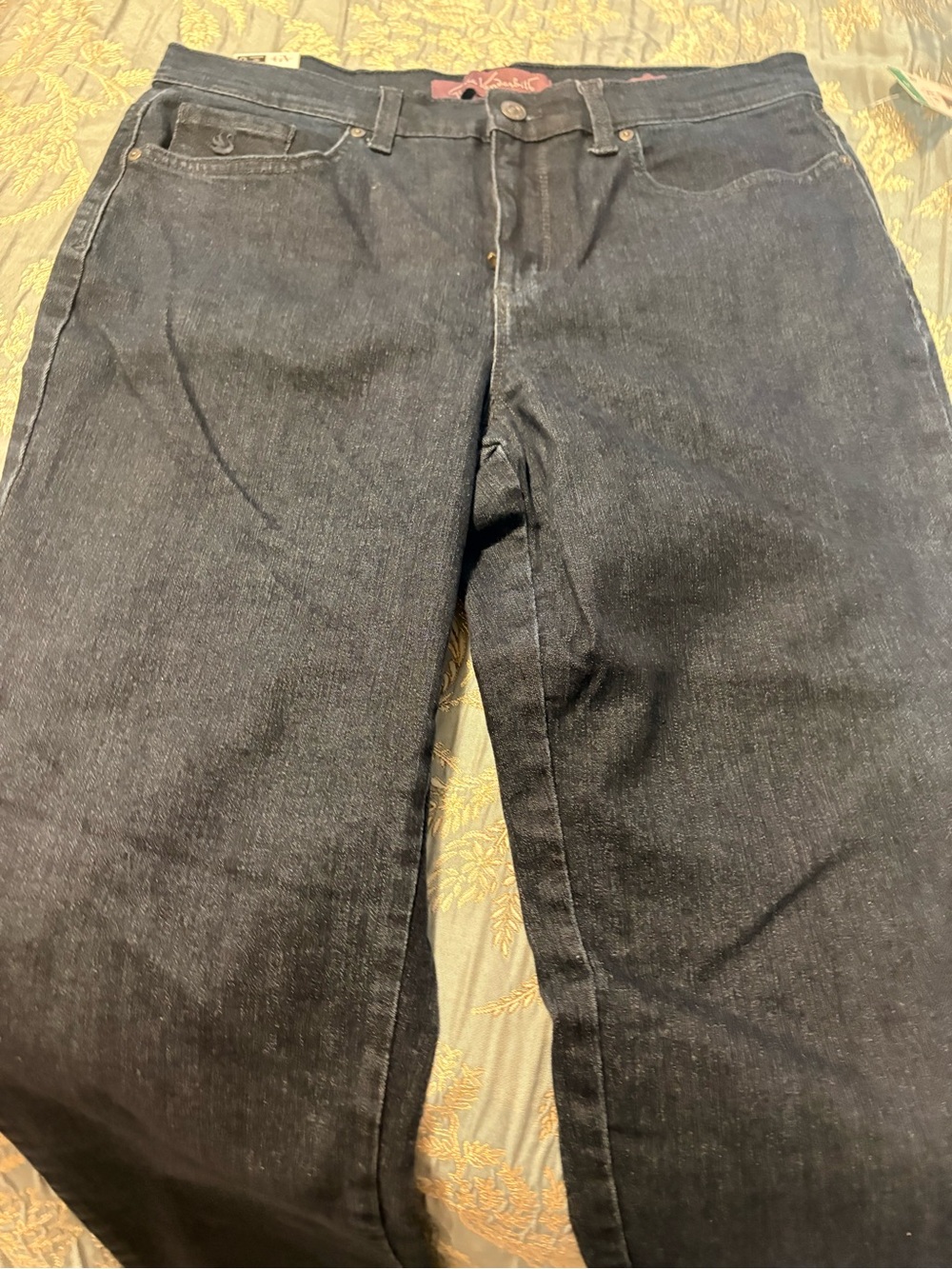 new Gloria Vanderbilt ladies  Dark Indigo Relaxed Jeans